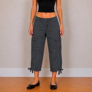 Eddie Bauer Grey Cargo Capri Low Rise Pants Utility Pockets Women 6 Gorpcore Y2K